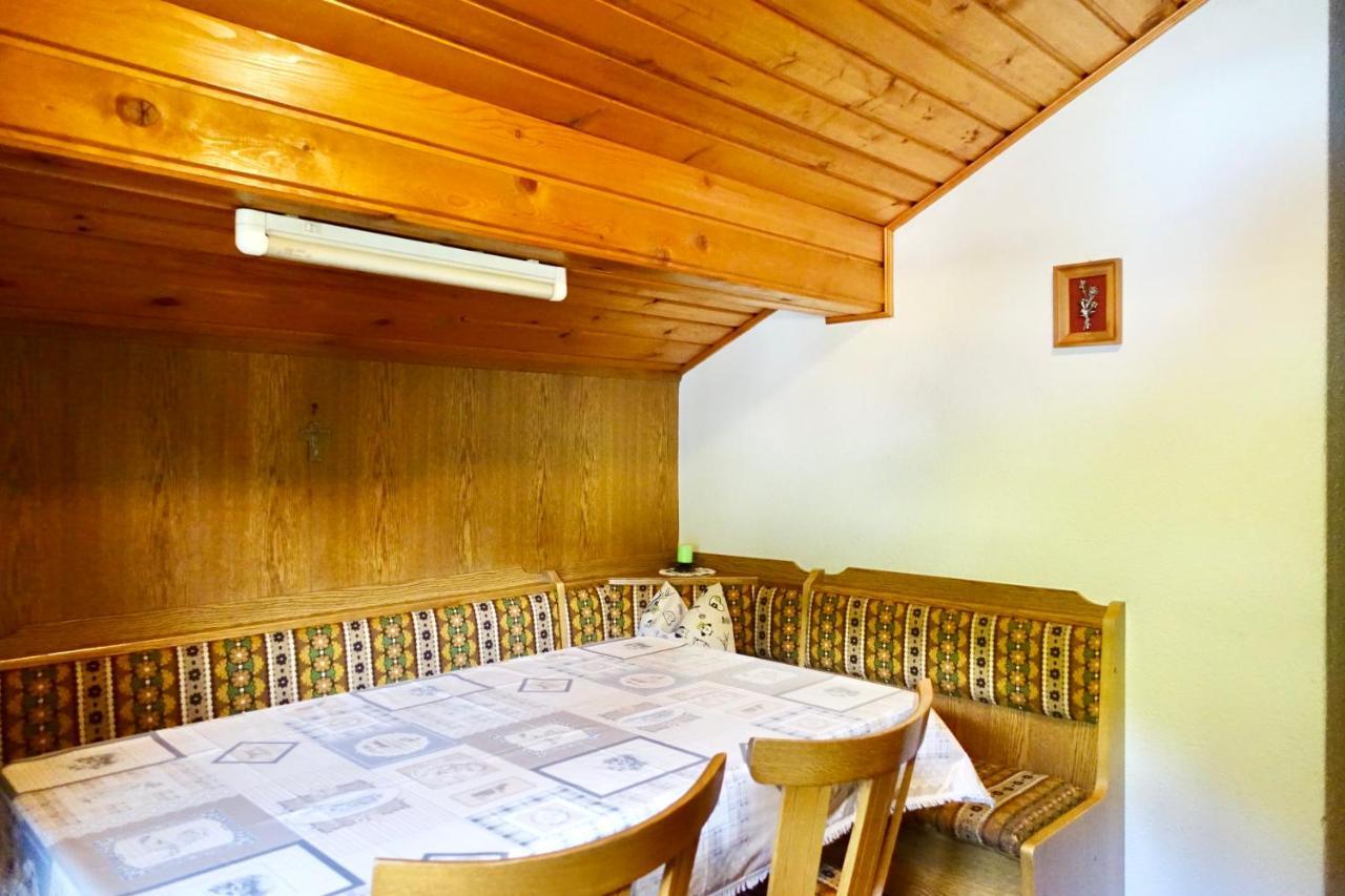 Appartement Ciasa Preroman Mansarde à San Martino in Badia Extérieur photo